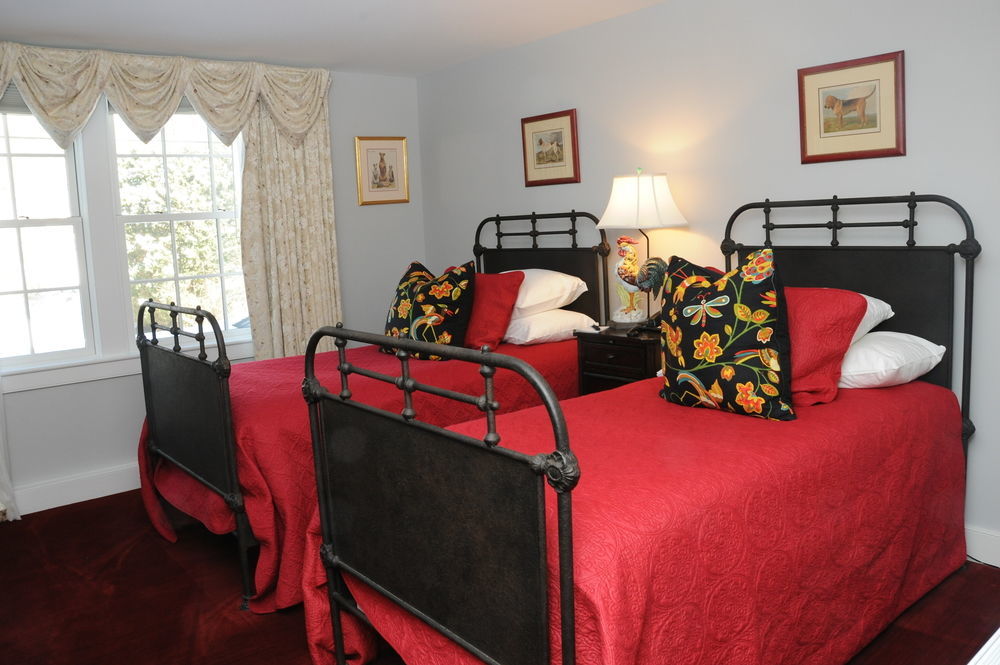 The Lyme Inn Экстерьер фото