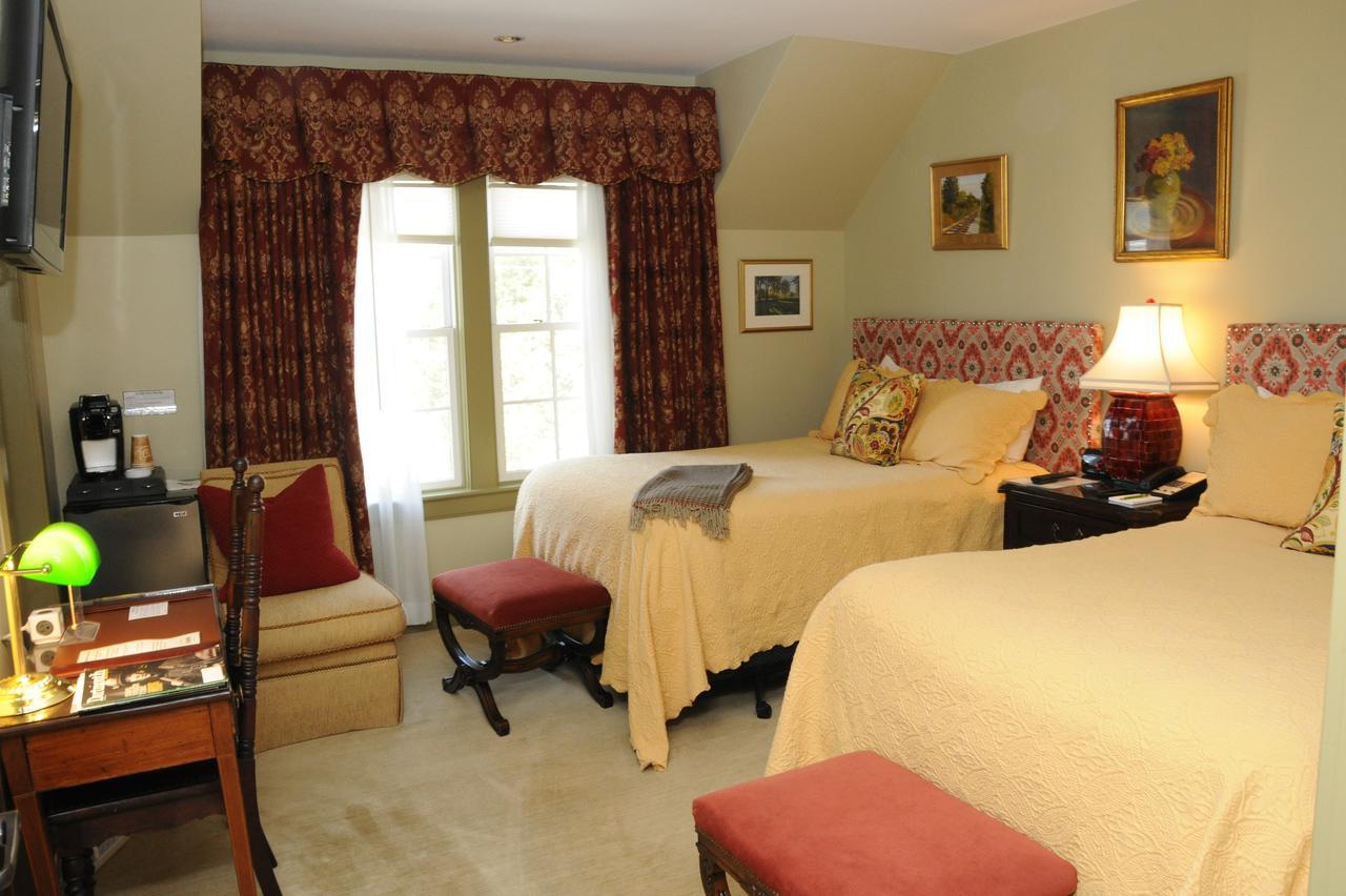 The Lyme Inn Экстерьер фото
